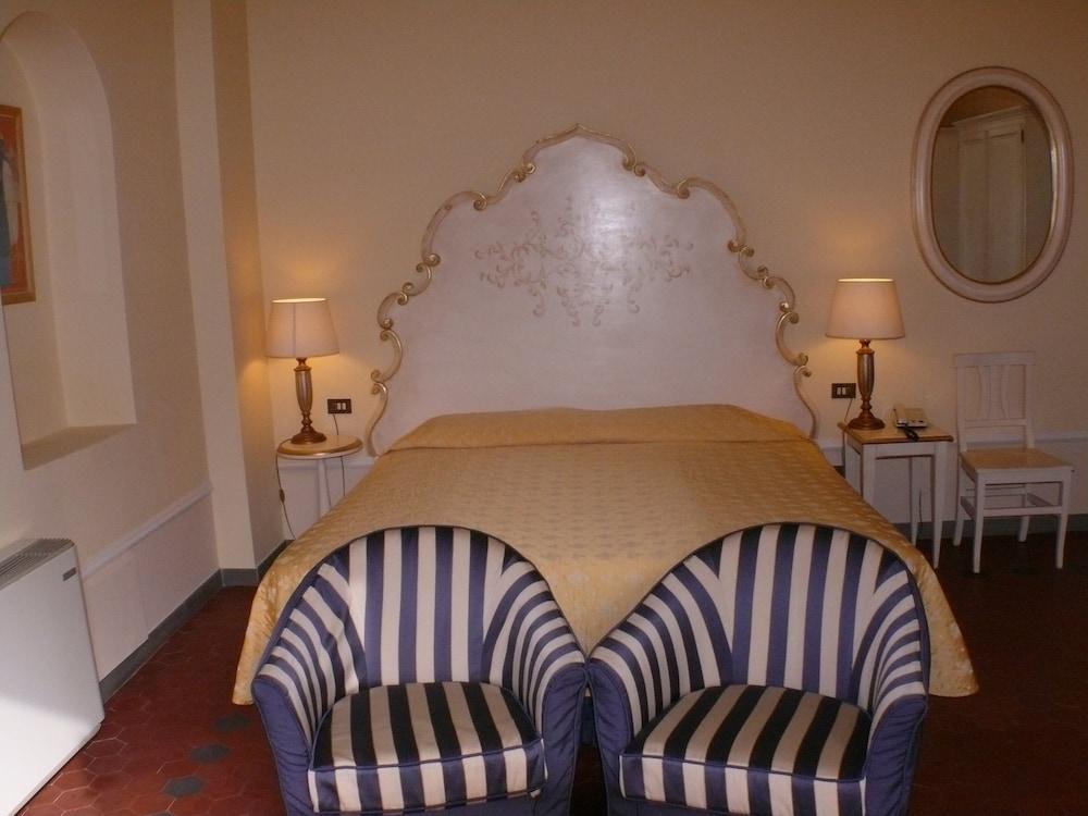 Michelangiolo Apart-hotel 3*